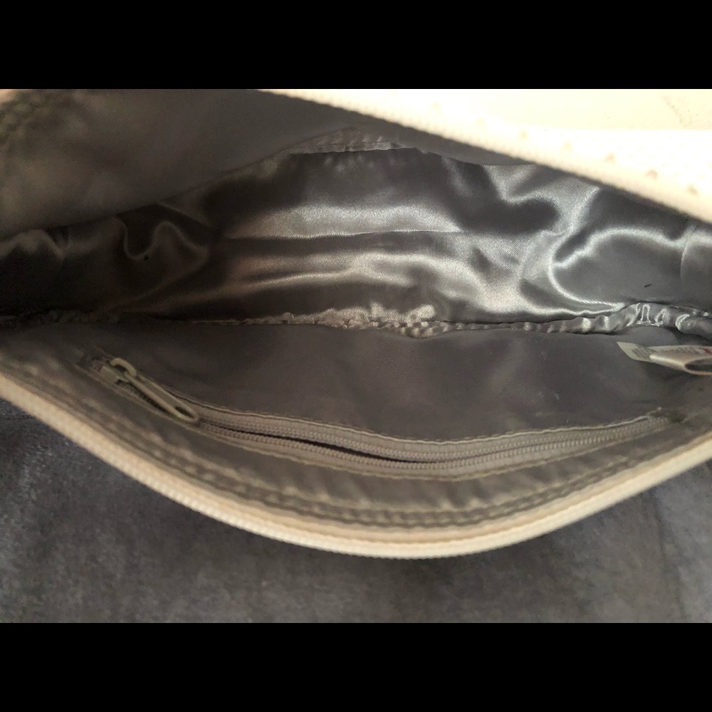 Disney Mickey Purse - Picture 4 of 4